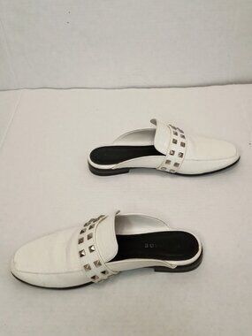 Rampage Brady White Studded Mule Loafer Flats Women’s 8.5M